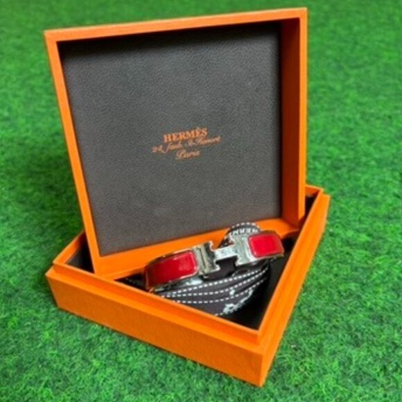 Hermes Clic H bracelet Red with Silver Palladium - Picture 1 of 7
